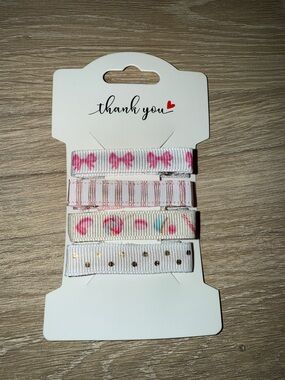 4-piece girls pink variety alligator clips